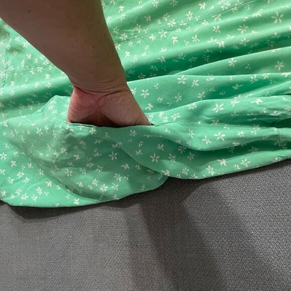 Wild Fable Green Flowy Floral Dress Pockets Boho Indie Flowercore - Picture 7 of 7